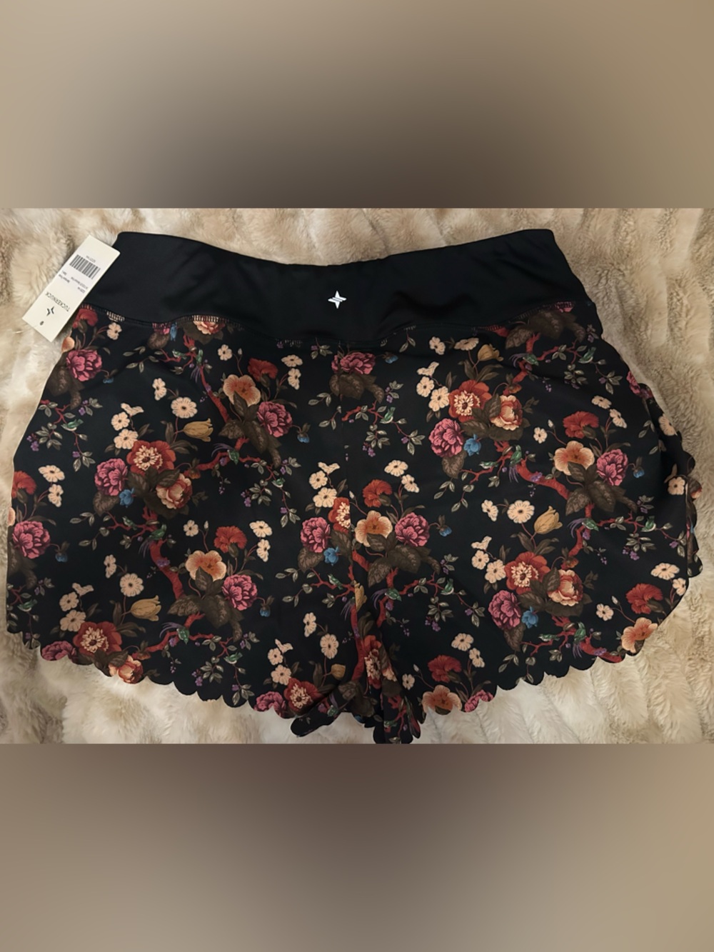 NWT Tuckernuck Baroque Floral Shorts - Black with Multicolor Blooms - Picture 4 of 4